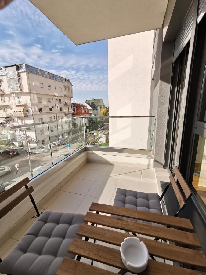 Nikluk Lejlighed Beograd Eksteriør billede